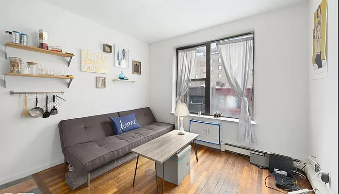 Rented by Metropolitan Property Group | media 1