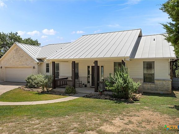 3rd image of 2700 Skyline Dr