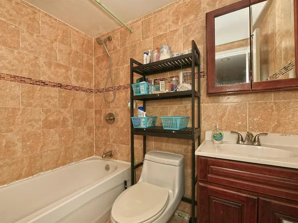 1244 Jefferson Avenue image 7 of 20