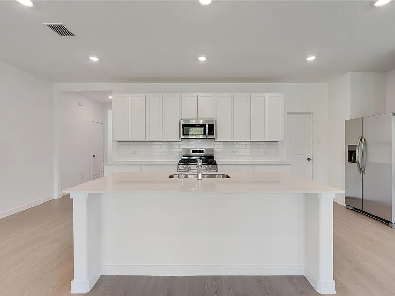 1900 Monchino Pl — Photo 9