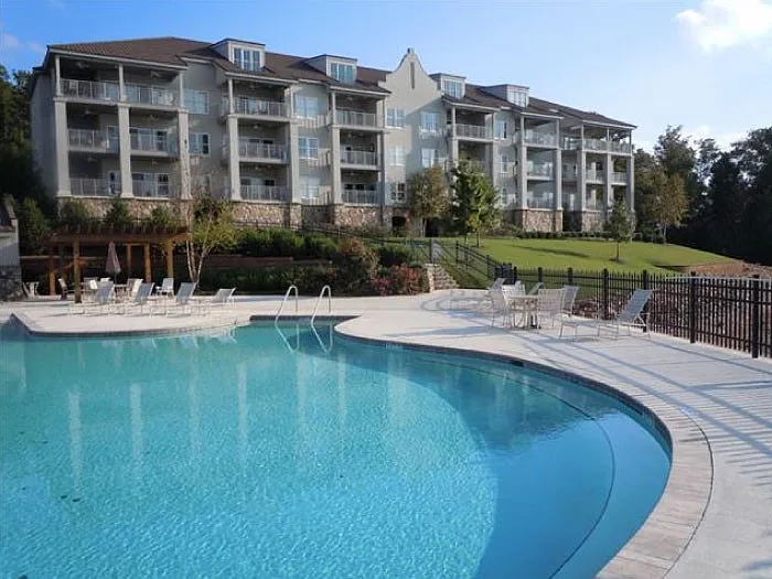 250 Crowne Pointe Rd #304A — Photo 2
