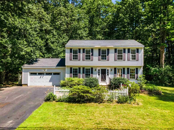 14 Davis Road, Merrimack, NH 03054