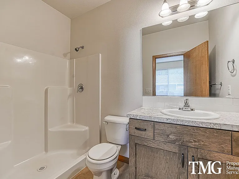 3251 Lewis Ln — Photo 16