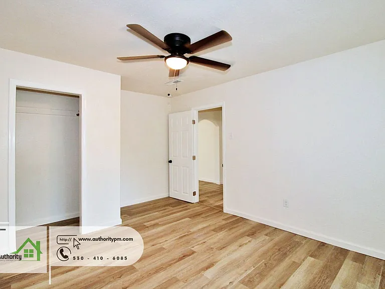3210 Veda St — Photo 9
