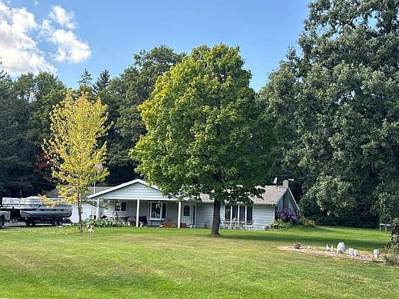 2nd image of 18588 County Rd