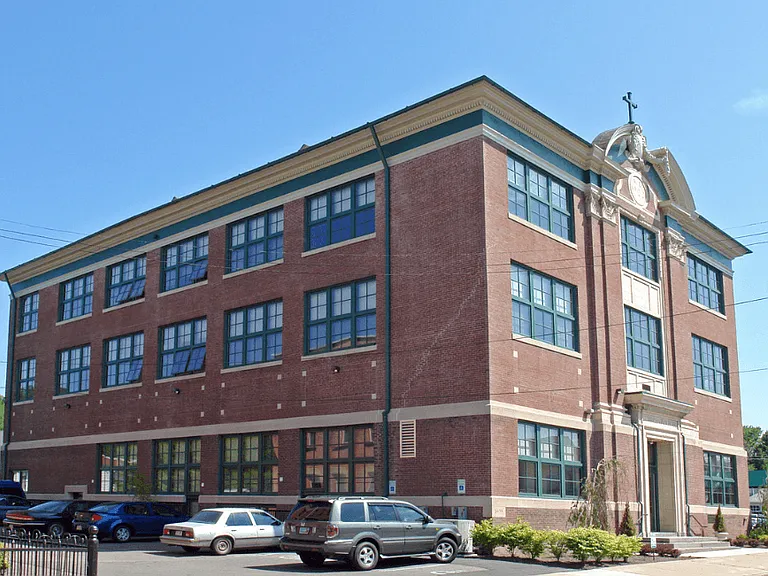 123 Church St — Photo 1