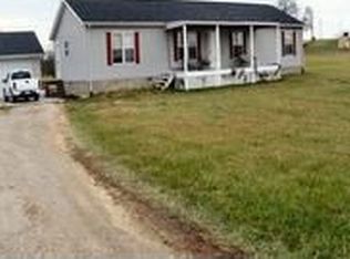 4060 Sulphur Spring Rd, Kingston, OH 45644