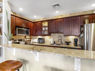 918 Spruce St APT 10, Philadelphia, PA 19107