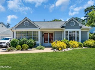 1013B Buckingham Drive, Manchester, NJ 08759