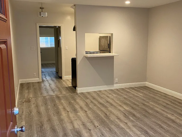 6437 Lexington Ave #1 — Photo 1
