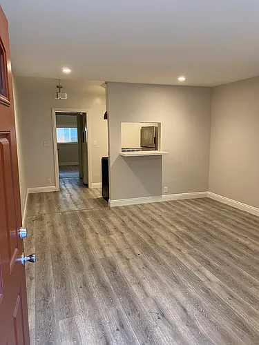 6437 Lexington Ave #1 Photo 1