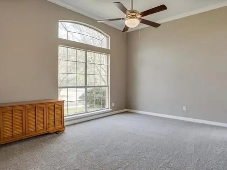 5837 Poole Dr — Photo 12