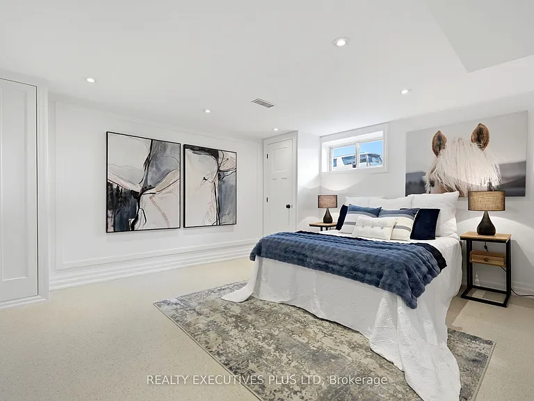 9 Hazelbury Dr — Photo 24