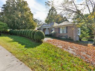 3715 Glen Bluff Rd, Louisville, KY 40222