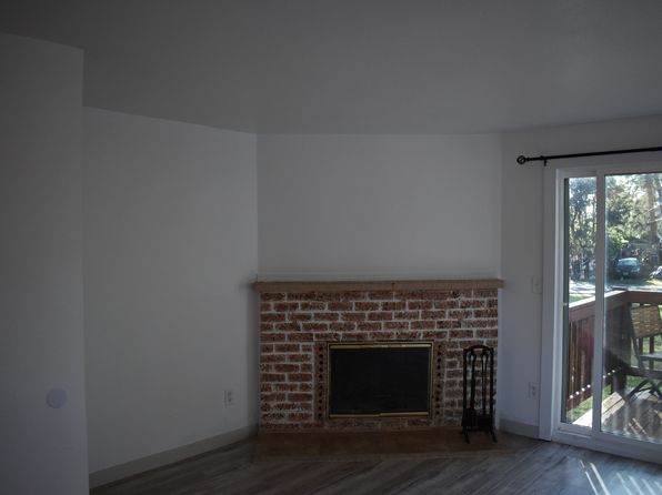 569 Sunset Ave NE Unit A