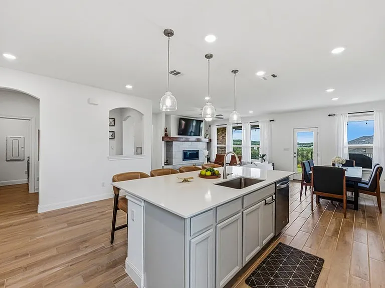6700 Cliff Rose Dr — Photo 6