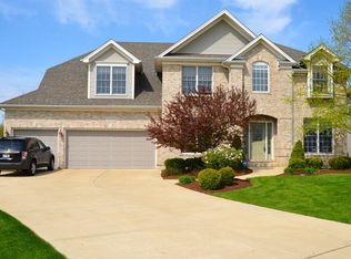 12918 Skyline Dr, Plainfield, IL 60585