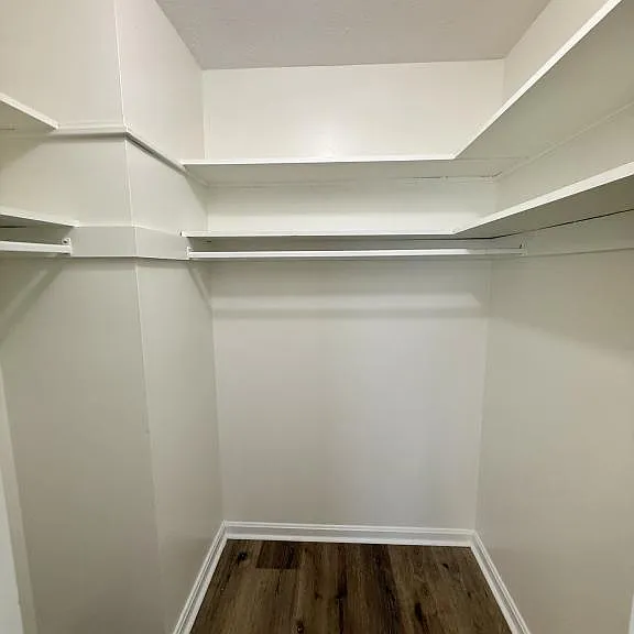 10916 Reading Rd #11 — Photo 11