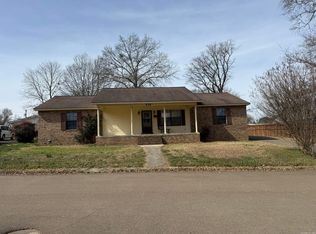 519 N 5th St, Nashville, AR 71852