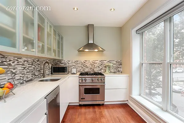 Rented by Corcoran | media 28