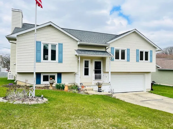 1069 Lizabeth Cir, Heath, OH 43056