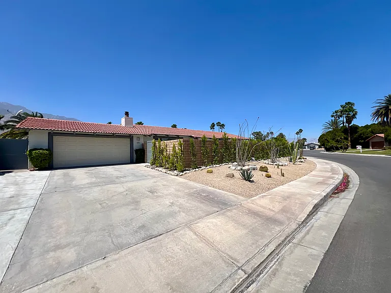 815 N Calle Quetzal — Photo 13