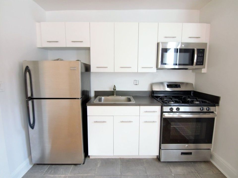 2nd image of 3925 65th St APT 1f