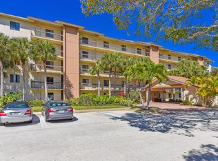 901 Seafarer Cir APT 302, Jupiter, FL 33477