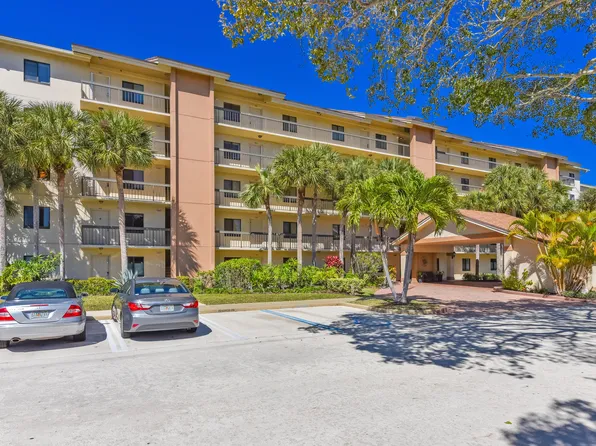 901 Seafarer Cir APT 302, Jupiter, FL 33477