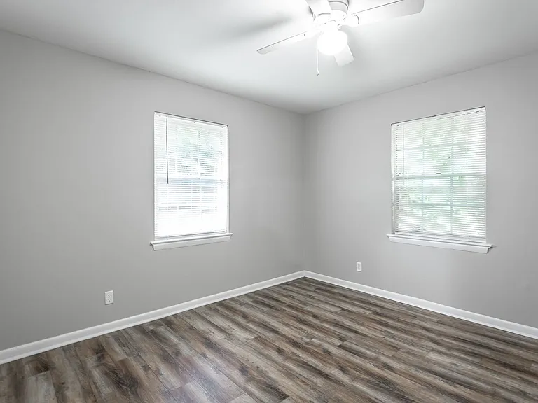 4711 Murray Lake Ln — Photo 15