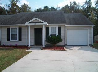 220 Reagan Dr, Summerville, SC 29483