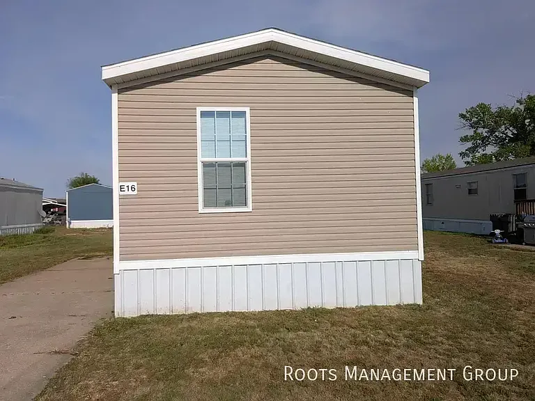 1010 Reservation Rd #E16 — Photo 2