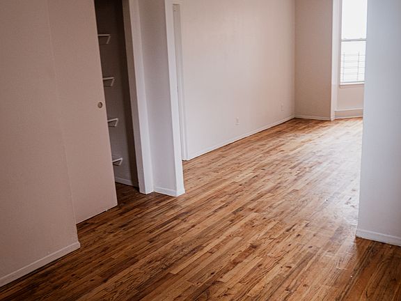 5th image of 1371 Franklin Ave #3A
