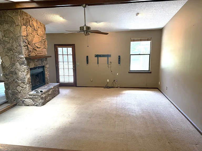 3956 Cedar Cove Ln — Photo 5