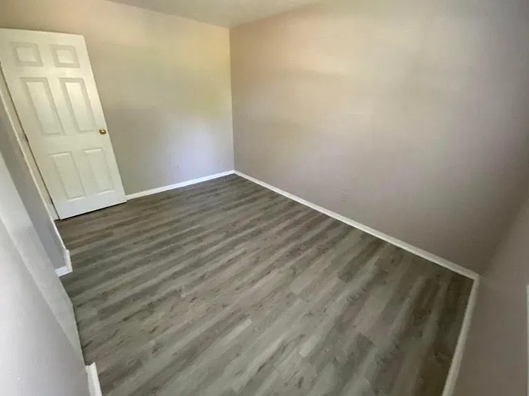 2582 Dayton Ave #A — Photo 6