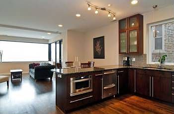 5th image of 1445 W Grand Ave #2E