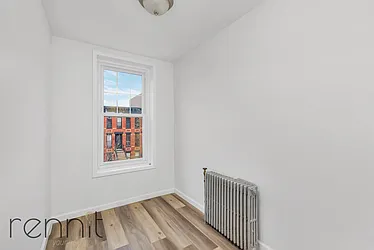 Rented by Rennit Inc.