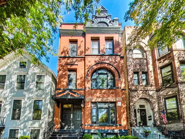 224 W Saint Paul Ave APT 3, Chicago, IL 60614