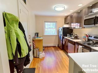 67 Wyman St APT 2, Waban, MA 02468