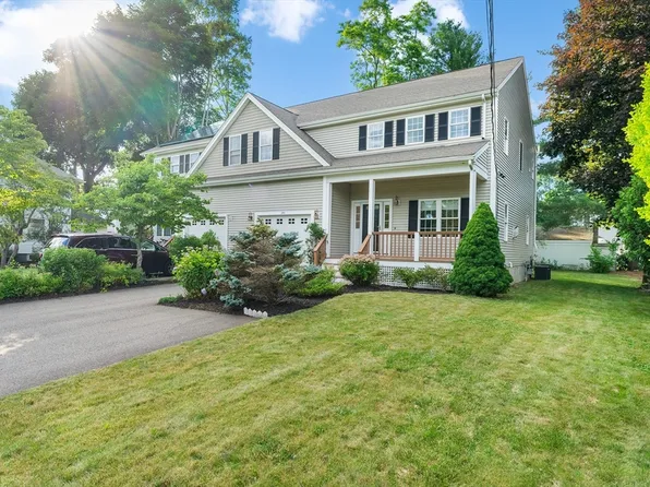 14-14A Chester St, Natick, MA 01760