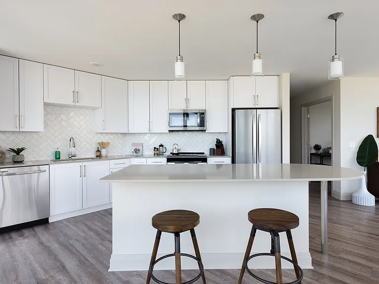 10 WestEdge — Photo 14