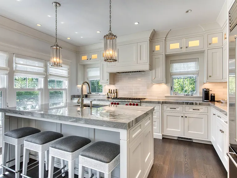 40 Gardiner Dr — Photo 11