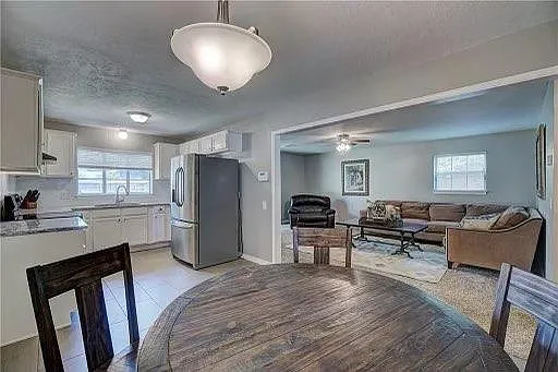 2725 Ridgeview Dr — Photo 22