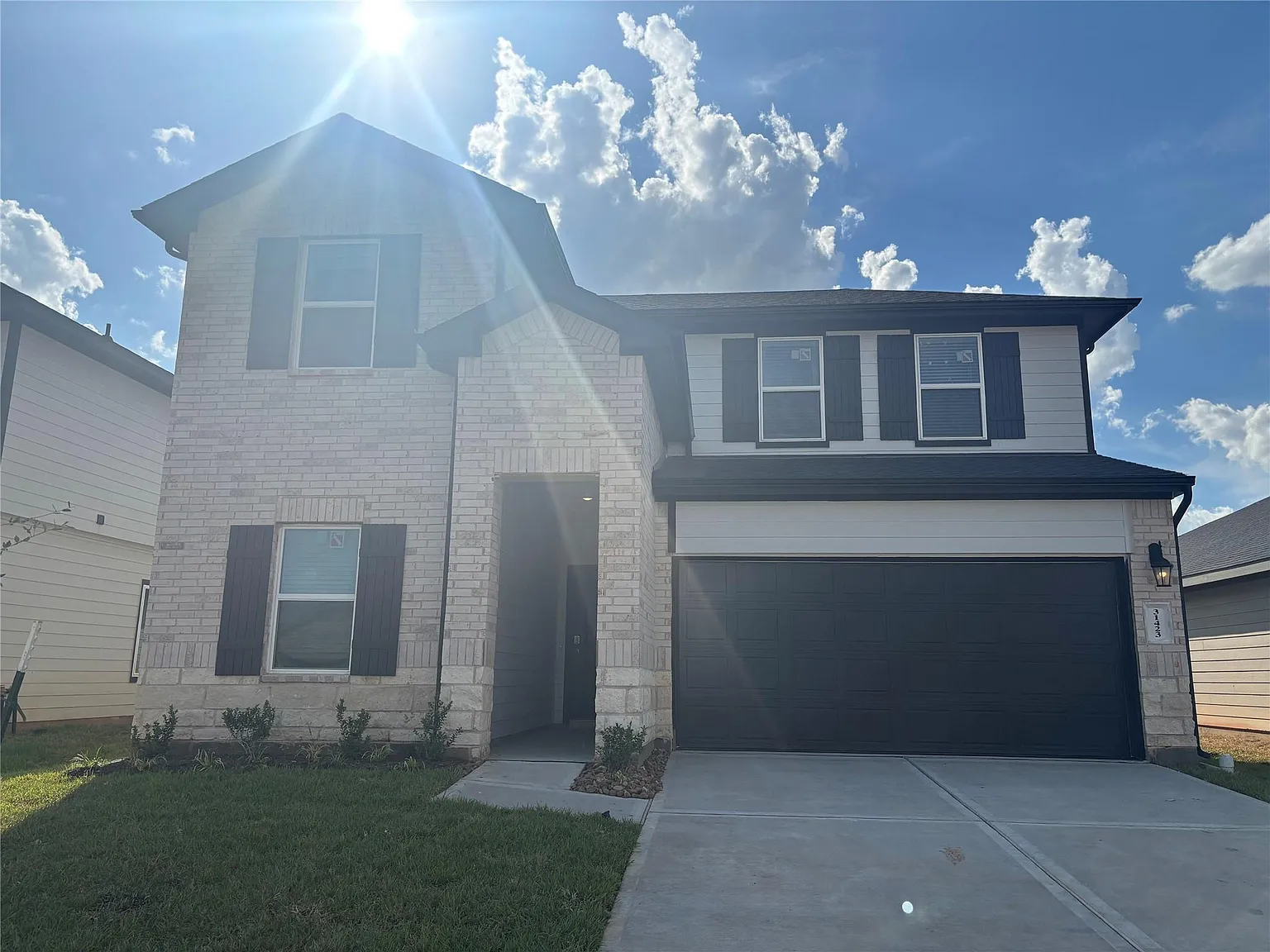 4 bed, 3.0 bath, 2251 sqft, $2,500 — Photo 3