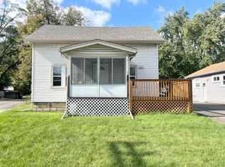 343 N Rochester Rd, Clawson, MI 48017