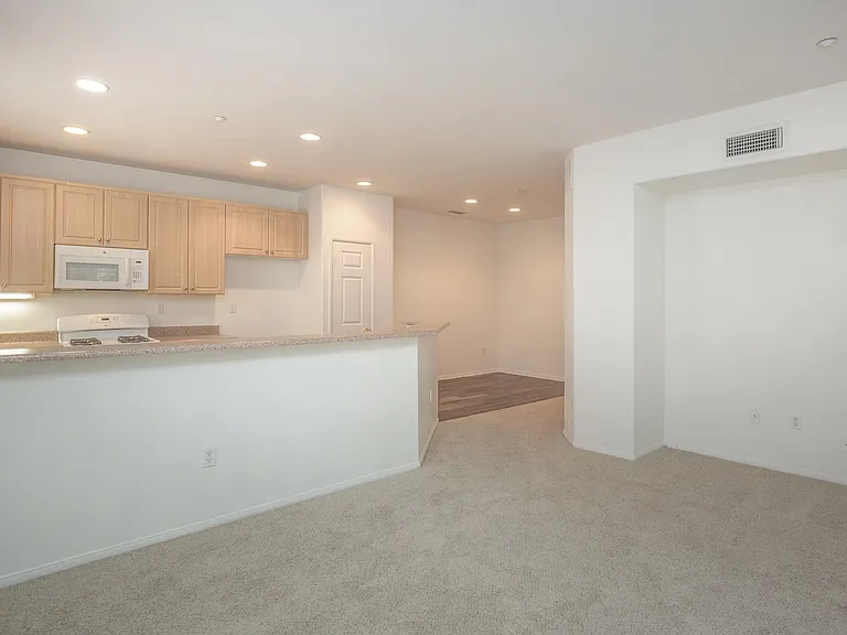 Arbor Lane Apartment Homes — Photo 25