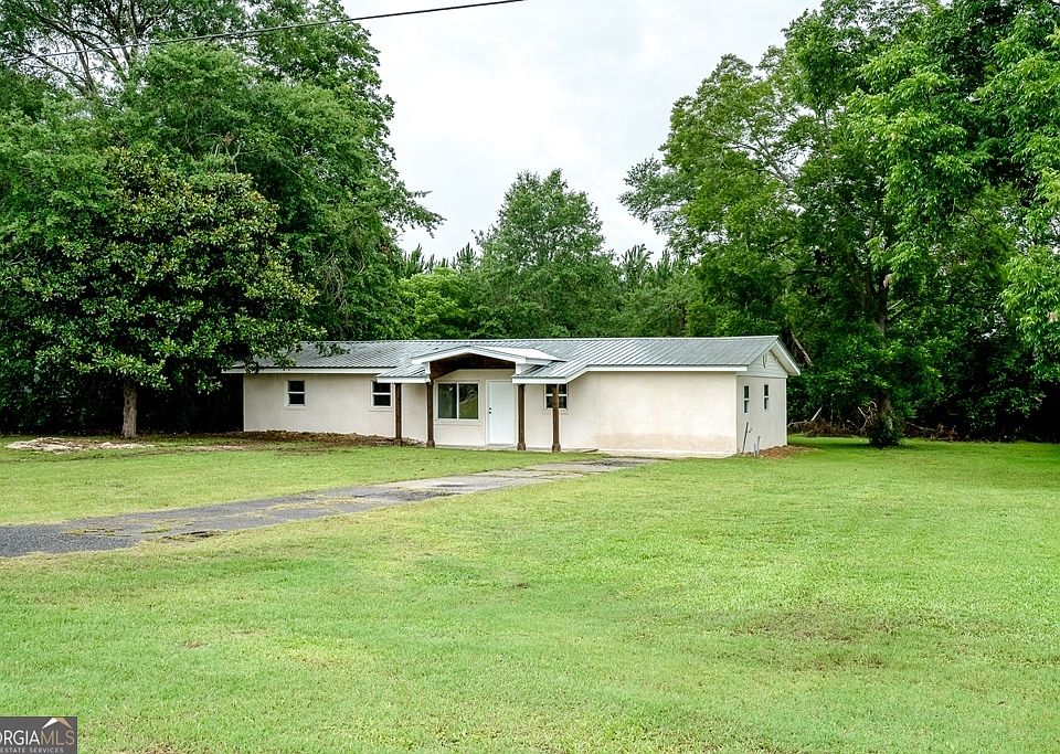 1st image of 2057 Proctor St