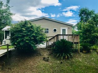 208 Clearwater Rd, Satsuma, FL 32189