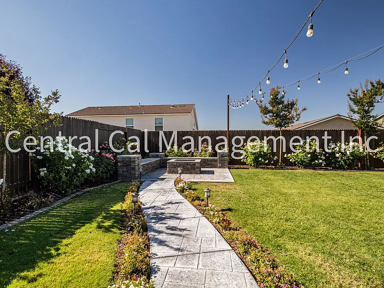 9029 Almond Creek Dr — Photo 30