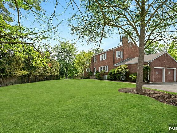 3rd image of 63 Van Orden Rd